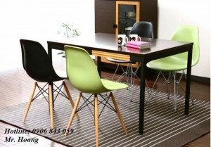 Ghế nhựa đúc chân gỗ