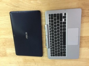 Laptop asus t200ta, full box, win bản quyền, cảm ứng, 2in1 máy tính bảng, siêu gọn giá rẻ