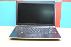 Dell Latitude E6220 (i5 2520M/4GB/250GB) -  Bảo hành 6 tháng, bao test 7 ngày chỉ 4tr