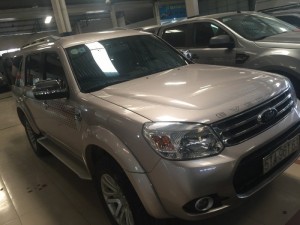 Bán Ford Everest 4x2 MT sx 2014 ghi vàng bstp