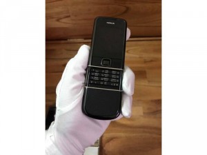 Nokia 8800 saphira black likenew zin all