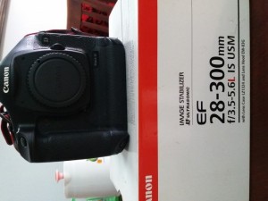 Cần bán gấp Canon 1D Mark III và Lens 28-300mm f/3.5-5.6L IS USM