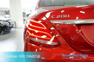 Giá Mercedes-Benz C200 mới đời 2017