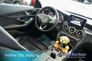 Giá Mercedes-Benz C200 mới đời 2017