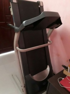 Máy Chạy Điện Ebete