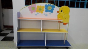 Kệ sách cho trẻ mầm non giá rẻ 2017