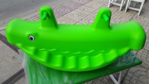 Bập bênh nhập khẩu giá rẻ cho bé 2017