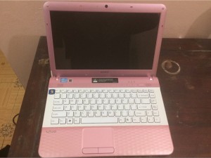 Sony Vaio EG i5 đẹp long lanh phù hợp với nữ giới