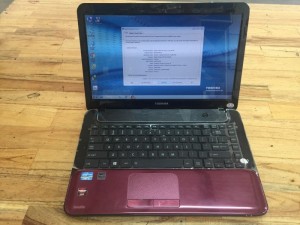 Lenovo u460 hoa văn i5 ,4gb.500gb pin trâu giá 3t8 bh chu đáo