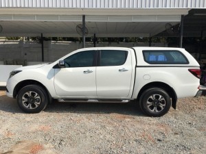 Mazda BT50 2.2 AT 2018 đủ màu, Mazda Bình Dương có xe giao ngay, hỗ trợ vay 85% và nhiều quà tặng
