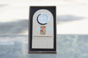 Quà Gỗ để bàn tạo cá tính riêng cho bạn