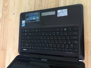 laptop Asus K40IJ Core 2 2G 160G Loa cực to giá rẻ zin 100%