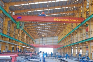 Cầu trục hai dầm 30 tấn x 24 mét x chất lượng cao x giá hợp lý
