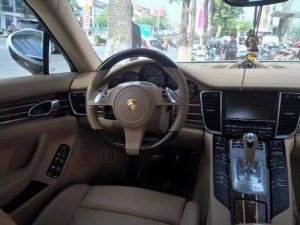 Bán Porsche Panamera sản xuất 2015