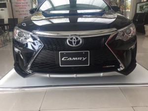 Toyota Camry 2.0E BodyKit LEXUS. Toyota Camry 2017. Giảm lớn 50-90tr