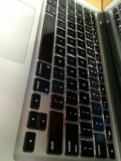 Macbook pro MD101 ( đời 2012 ), i5 2,5G, 4G, 500G, zin100%, giá rẻ