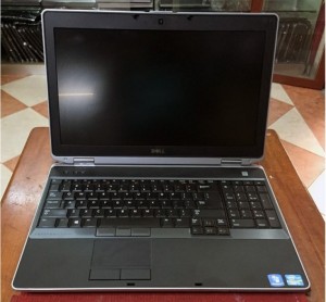 Gía quá rẻ rinh em về thôi Dell Latitude E6530 Core i5 3320M - 15.6inch Full HD 1920x1090