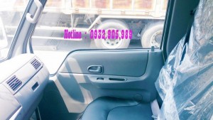 Xe tải 2.4 tấn IZ49 động cơ Isuzu mới - Gía rẻ .
