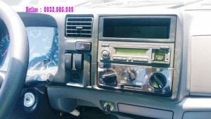Xe tải 2.4 tấn IZ49 động cơ Isuzu mới - Gía rẻ .