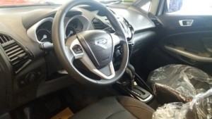 Khuyến mãi Ford Ecosport Titanium 1.5L AT nhiều quà tặng hấp dẫn