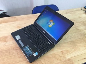 Laptop asus k40ij core 2 2g 160g loa cực to giá rẻ zin 100%