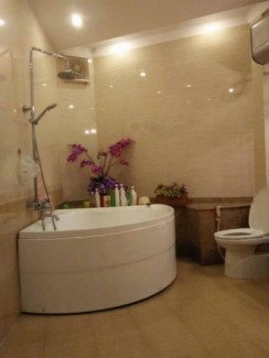 80m2 ô tô vào nhà Hoàng Văn Thái chỉ 8.1 tỷ mặt tiền gần 6m