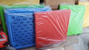 Bàn nhập khẩu giá rẻ