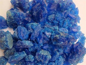 Cần bán ĐỒNG SULFAT – CuSO4 dạng cục, dạng bột