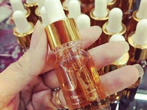 Serum trắng da mặt, trừ thâm nám