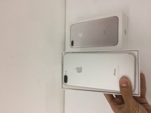 iPhone 7plus bạc 32Gb 99,99% like new, hàng zin all, đẹp keng