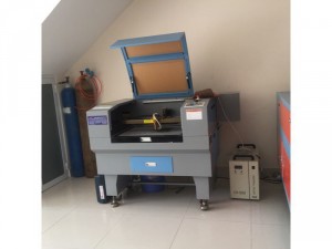 Máy cắt laser rẻ nhất