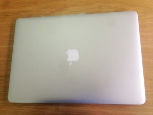 Macbook Air Pro(Retina, Mid 2012) Háng Nhập Từ Mỹ