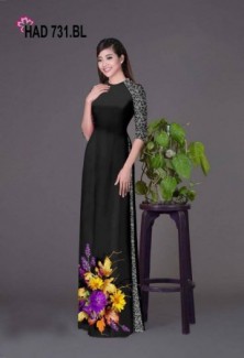 Vải áo dài hoa đẹp với hoa văn nguyên quần hoặc quần trơn của Vải Áo Dài Kim Ngọc