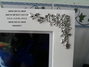 Xưởng sản xuất khung hình để bàn tiệc sự kiện sinh nhật