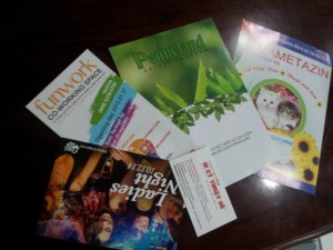 Đa dạng các loại hình in tờ rơi (kích cỡ, loại giấy, độ dày giấy,...) cùng đa dạng các mẫu thiết kế in tờ rơi đẹp