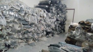 Nguồn nguyên liệu để làm nên chiếc ví da đều là loại da bò thật, mềm, mịn và có độ bền cao.