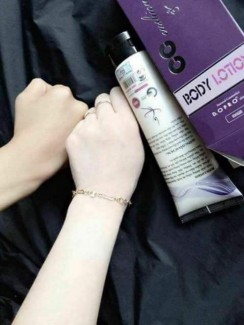 BODY LOTION M'White - Phấn Nước Body