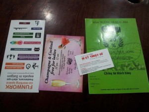 In tờ rơi số lượng lớn với công nghệ in offset, màu chuẩn, mẫu tờ rơi thành phẩm đồng đều, đẹp, rõ ràng
