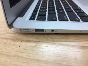 Macbook air 13inch MJVE2 - Model 2015 còn bảo hành hãng