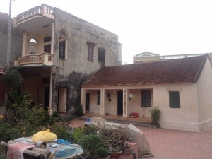 Cho thuê nhà 2 tầng giá rẻ