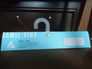 Hanger treo vải móc nhựa