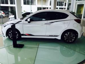 Xe MAZDA 2 1.5 hatchback đời 2017- ưu đãi giá tốt nhất tại Mazda chính hãng ở Đồng Nai-khuyễn mãi nhiều quà tặng