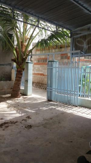 Nhà riêng 1 trệt, 1 lầu, 196/6A đường Hải Thượng Lãn Ông, Phường Đông Hải, 240 m2, 580 triệu