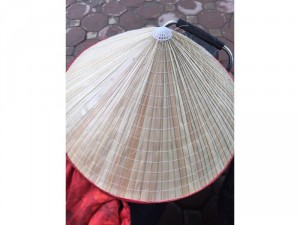 Mũ lá chống nóng cho mùa hè oi bức