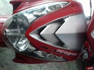 Xe Mio màu đỏ