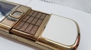 Cần Bán Nokia 8800 gold arte nguyên zin lên vỏ mới