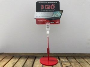 wobbler quảng cáo đẹp, wobbler để bàn đẹp, wobbler để bàn kẹp nhựa,