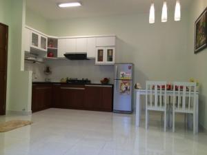 Cần cho thuê căn hộ Topaz City mặt tiền đường Cao Lỗ, quận 8. Diện tích 70m2, 2PN , 2wc