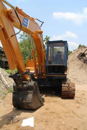Xe cuốc Kobelco - Bến Tre