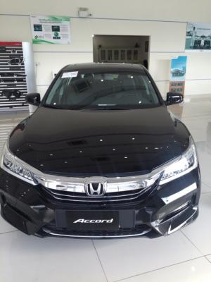Honda Accord 2.4 Nhập Nguyên chiếc tại Thái Lan, Giá tốt nhất thị trường, để được chương trình giảm giá tốt nhất.